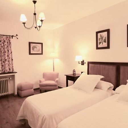 Casona De Navalmedio Hotel Cercedilla Quarto foto