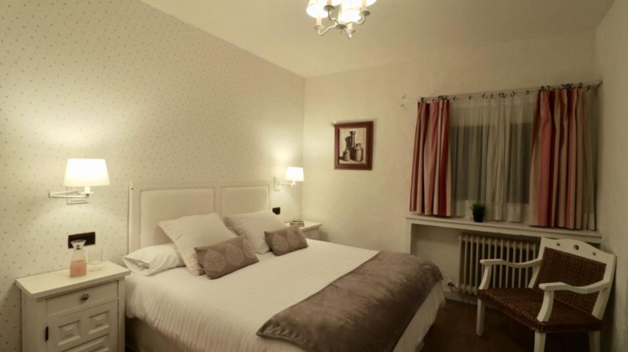Casona De Navalmedio Hotel Cercedilla Quarto foto
